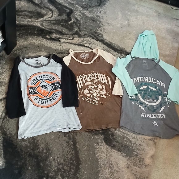 American Fighter Tops - American Fighter Women's Graphic Raglan Top - Black and Gray